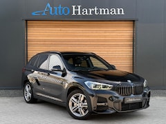BMW X1 - xDrive25e High Executive HEAD-UP|H&K|KEYLESS|TREKHAAK
