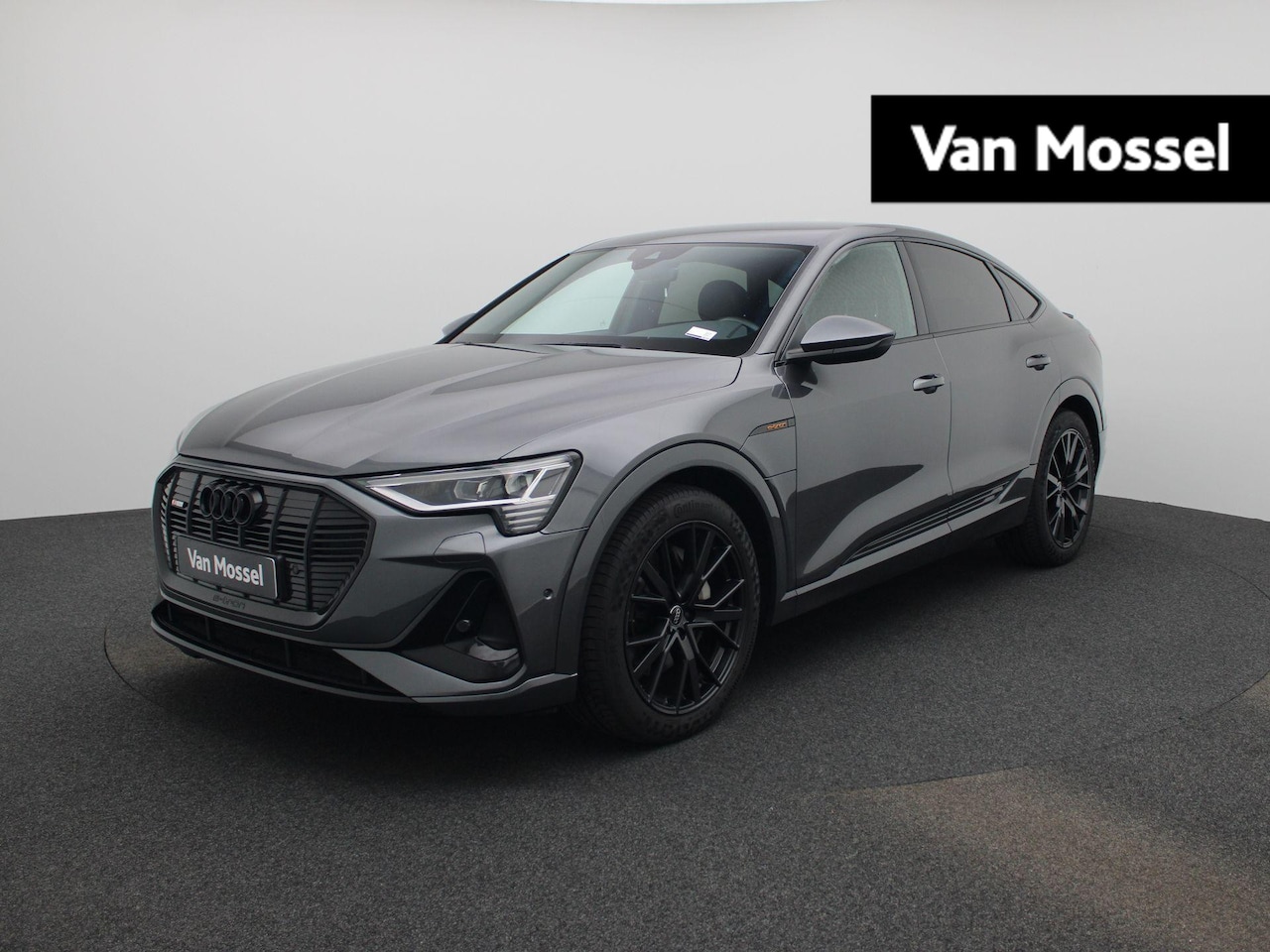 Audi e-tron - 55 Quattro S-Line | Automaat | Apple Carplay / Android Auto | Camera | Stoelverwarming | T - AutoWereld.nl