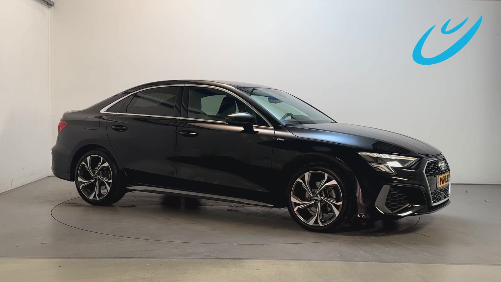 Audi A3 Limousine - 35 TFSI S edition S-Line Adaptive Cruise Navigatie App Connect - AutoWereld.nl