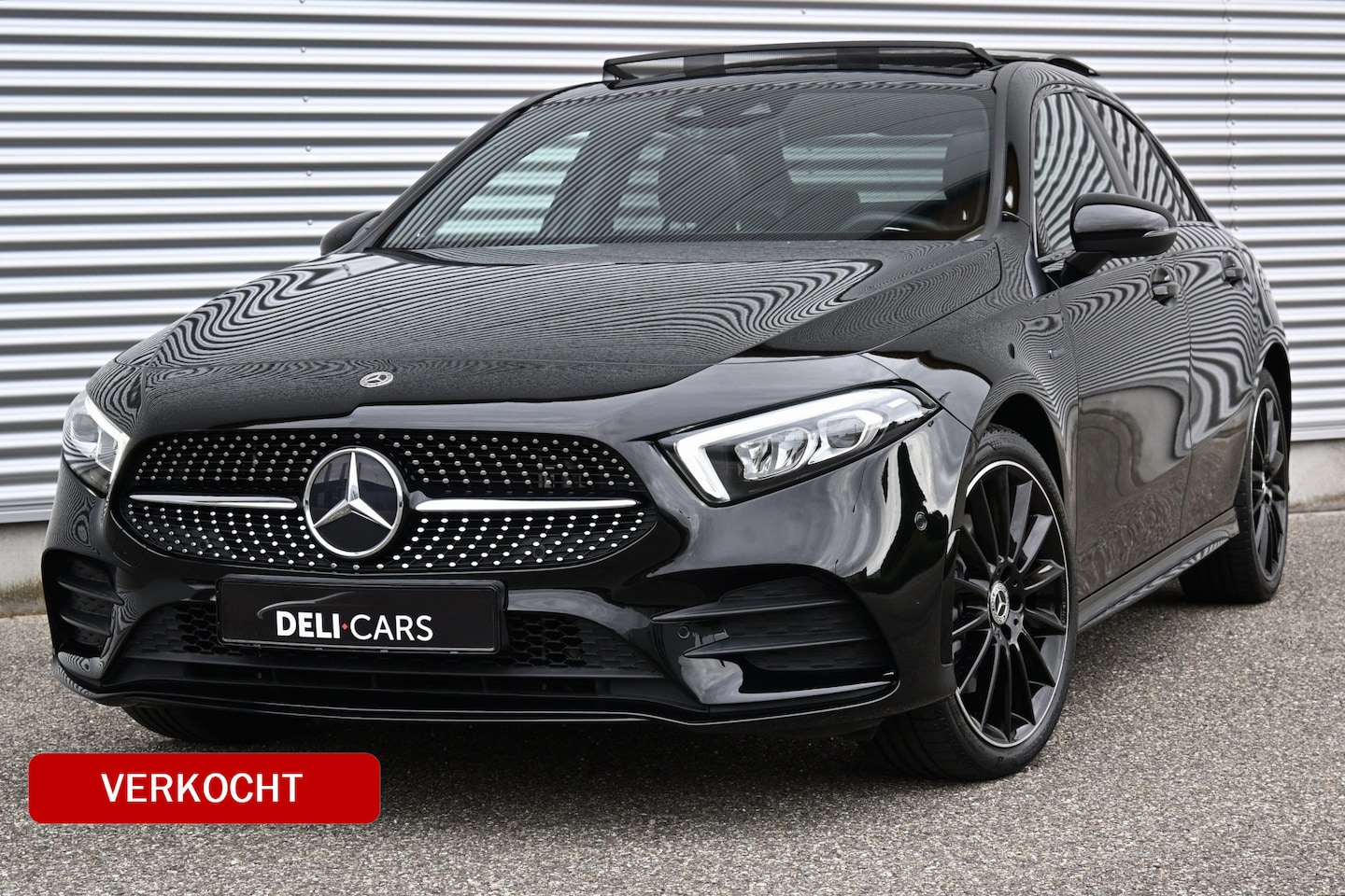 Mercedes-Benz A-klasse - 250 e AMG Night pakket | Burmester | Sfeerverlichting | Widescreen | - AutoWereld.nl