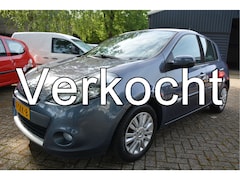 Renault Clio - 1.2 TCe Collection Airco Trekhaak Cruise Control