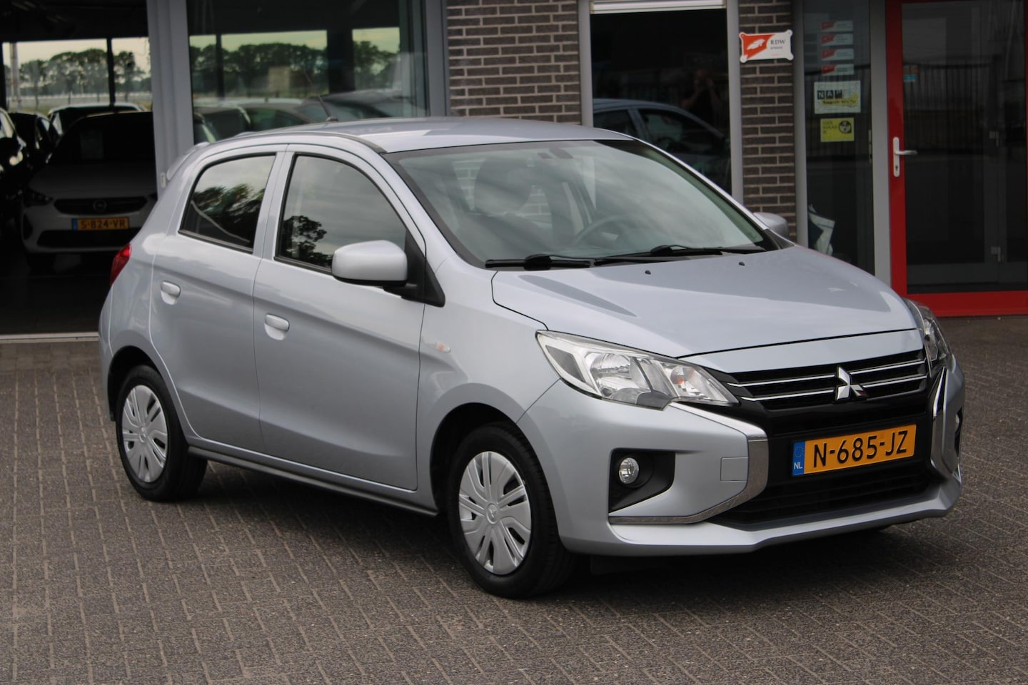 Mitsubishi Space Star - 1.2 Cool+ Airco/AppleAndroid - AutoWereld.nl