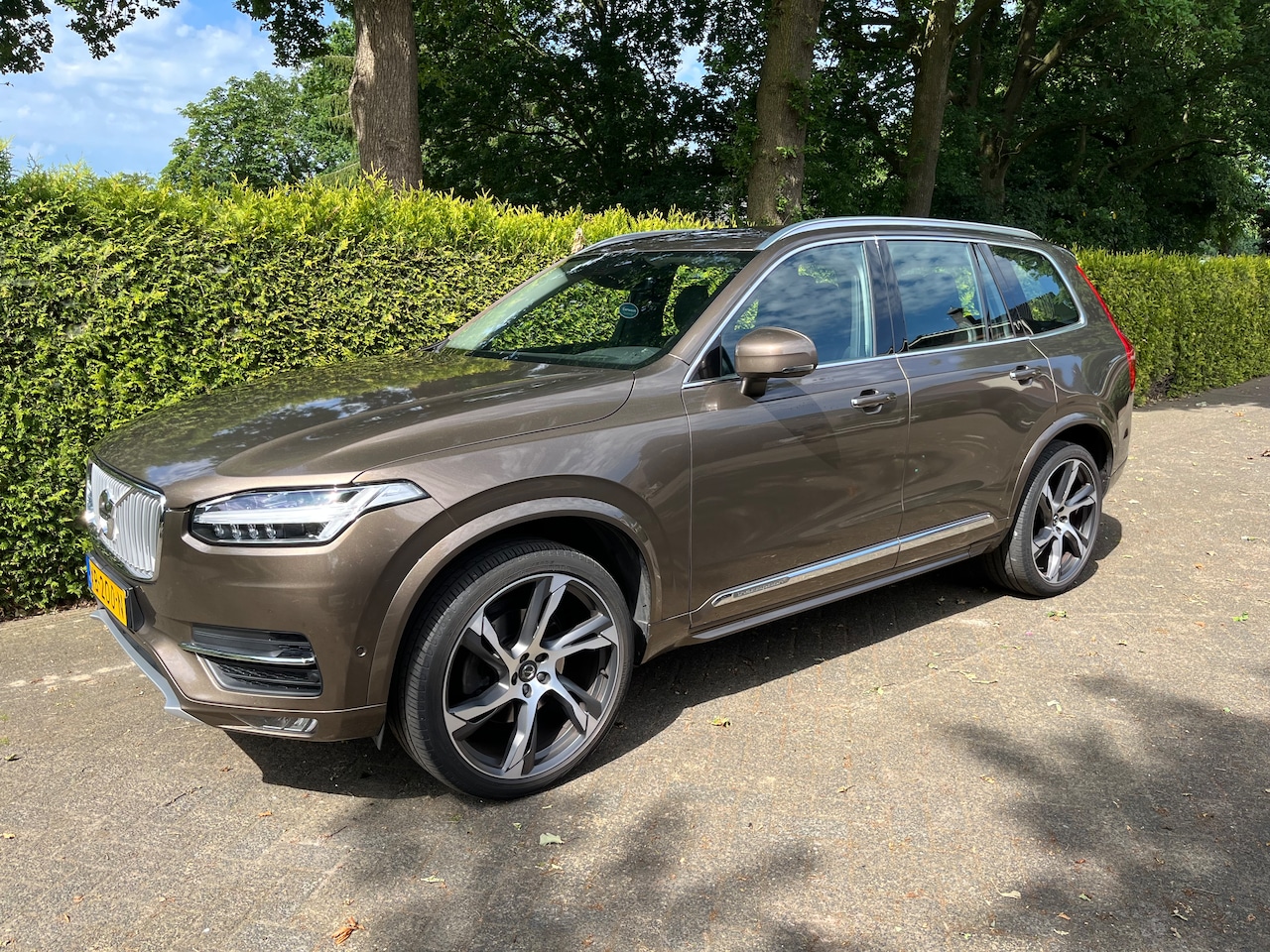 Volvo XC90 - 2.0 D5 AWD Inscription - AutoWereld.nl