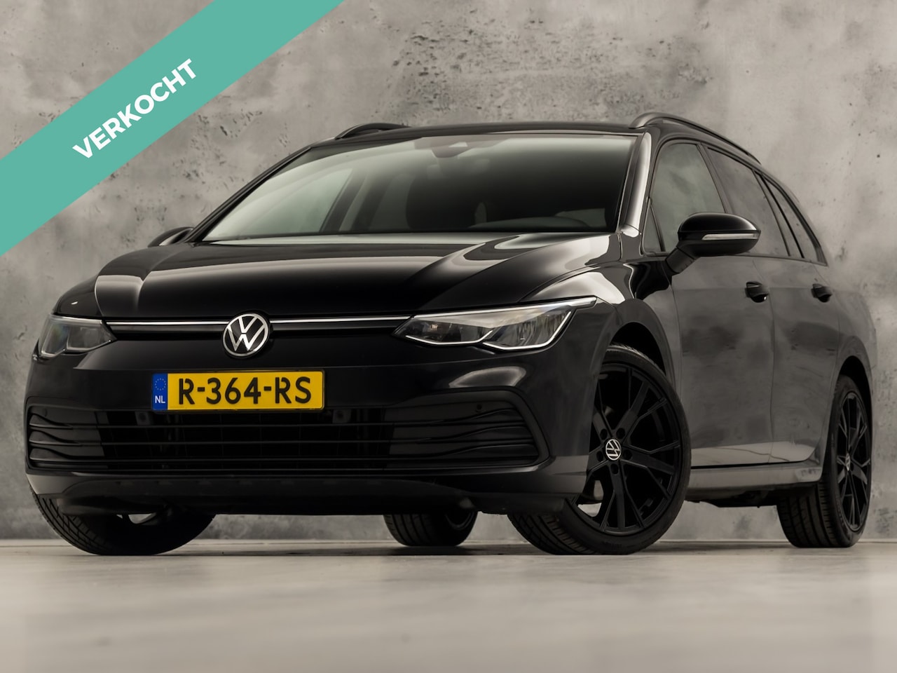 Volkswagen Golf Variant - 1.0 TSI Life Sport (APPLE CARPLAY, GROOT NAVI, CAMERA, MEMORY SEAT, ALCANTARA, GETINT GLAS - AutoWereld.nl