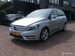 Mercedes-Benz B-klasse - 180 Ambition Autom Camera Nav Leder Nap 1e Eig
