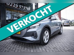 Audi Q4 e-tron - 35 Edition 55 kWh | Trekhaak | Led | DAB | Stoelverwarming | Carplay | Elek. achterklep |