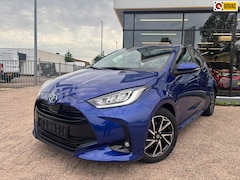 Toyota Yaris - 1.5 Hybrid Dynamic|Stoelverwarming|LED
