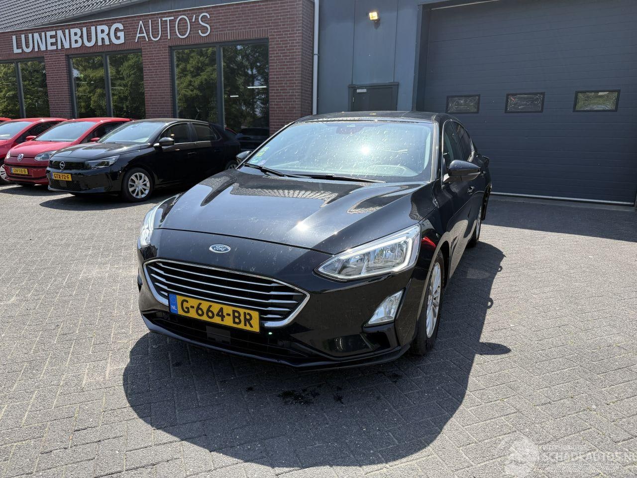 Ford Focus - 1.0 EcoBoost Titanium Business 1.0 EcoBoost Titanium Business - AutoWereld.nl