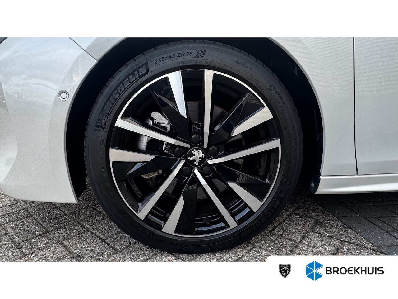 Peugeot 508 SW - 1.6 HYBRID 225PK GT PACK AUTOMAAT / NAVI / LEDER / CLIMA / PDC / 18" LMV / CAMERA / KEYLES - AutoWereld.nl