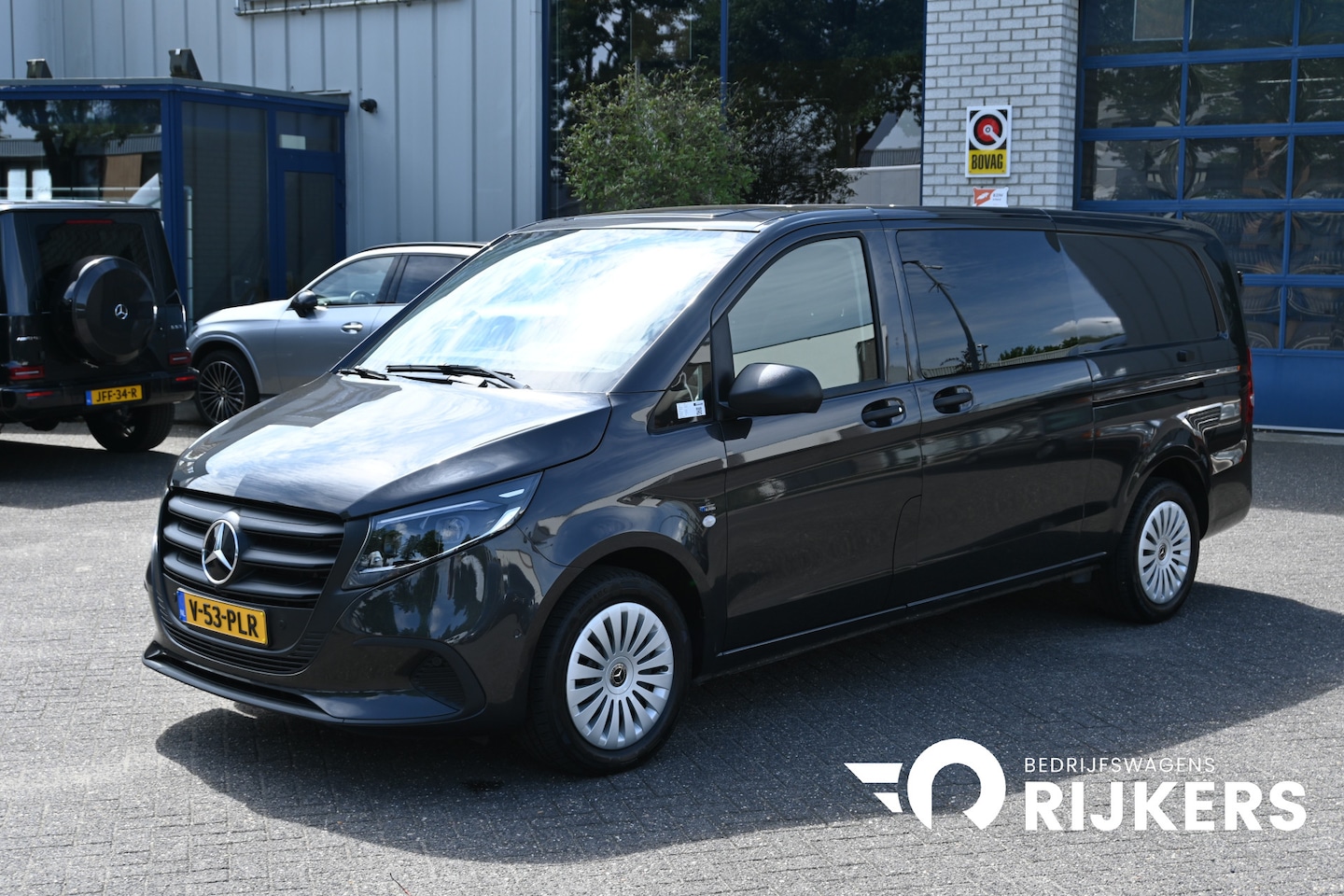 Mercedes-Benz Vito - 116 CDI L3 DC 2 Schuifdeuren, LED, Navigatie met camera - AutoWereld.nl
