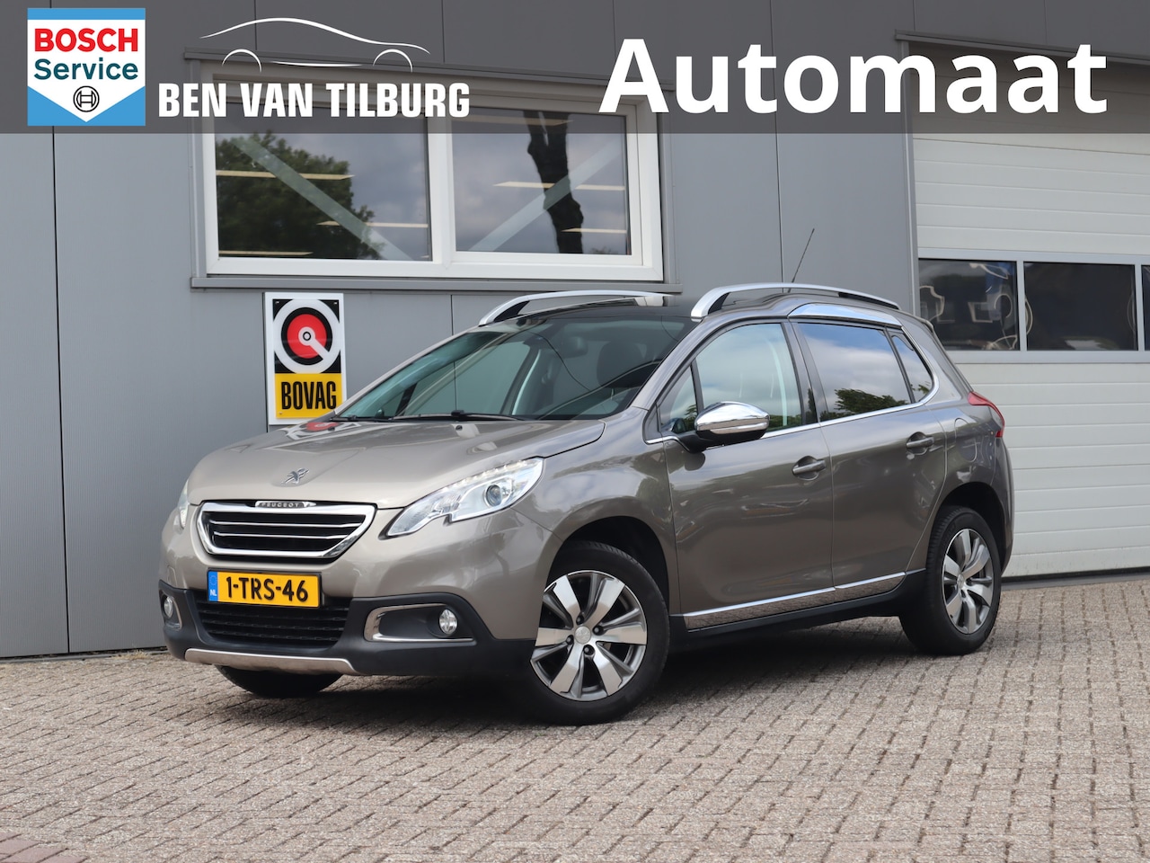 Peugeot 2008 - 1.2 VTi Allure Pack Premium Plus / Automaat / Panorama dak / Cruise / Navi - AutoWereld.nl