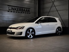 Volkswagen Golf - VII Lim. GTI | Pano | Cruise Controle | 18 inch | Stoelverwarming |