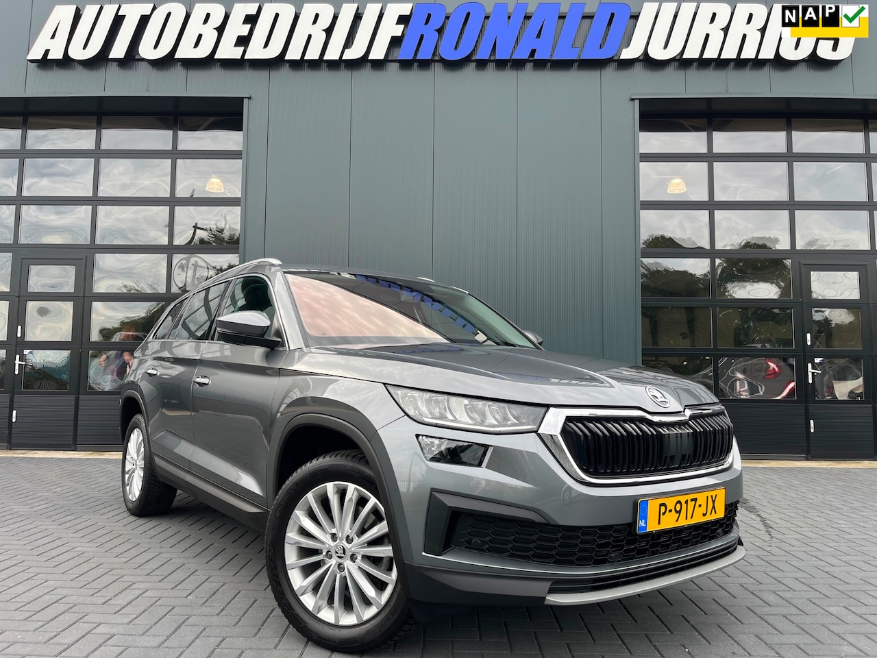 Skoda Kodiaq - 1.5 TSI Business Edition Plus NL.Auto/Virtual Cockpit/Trekhaak/ComfortSeats/Full Led/1Ste - AutoWereld.nl