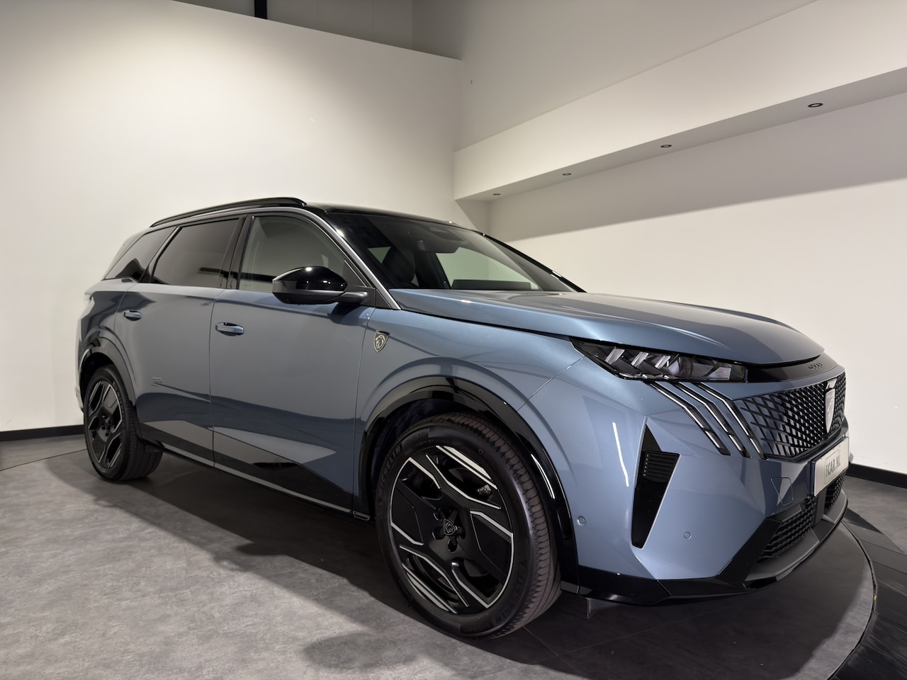 Peugeot e-5008 - Allure 73 kWh 7p | Luxe Leder - AutoWereld.nl