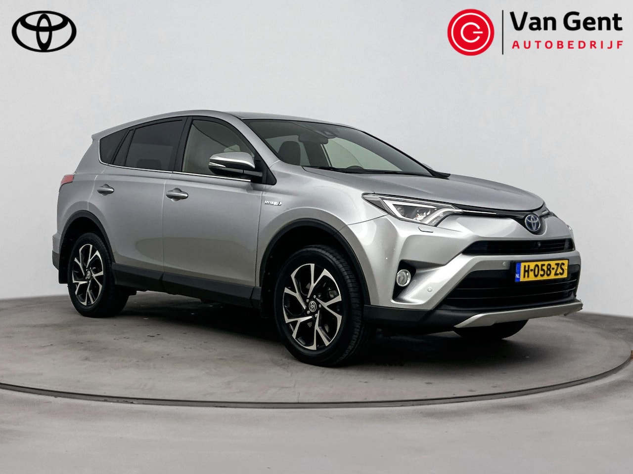 Toyota RAV4 - 2.5 Hybrid AWD Style | Trekhaak | Dodehoek detectie | Stoel-/stuurverwarming | Verwarmbare - AutoWereld.nl