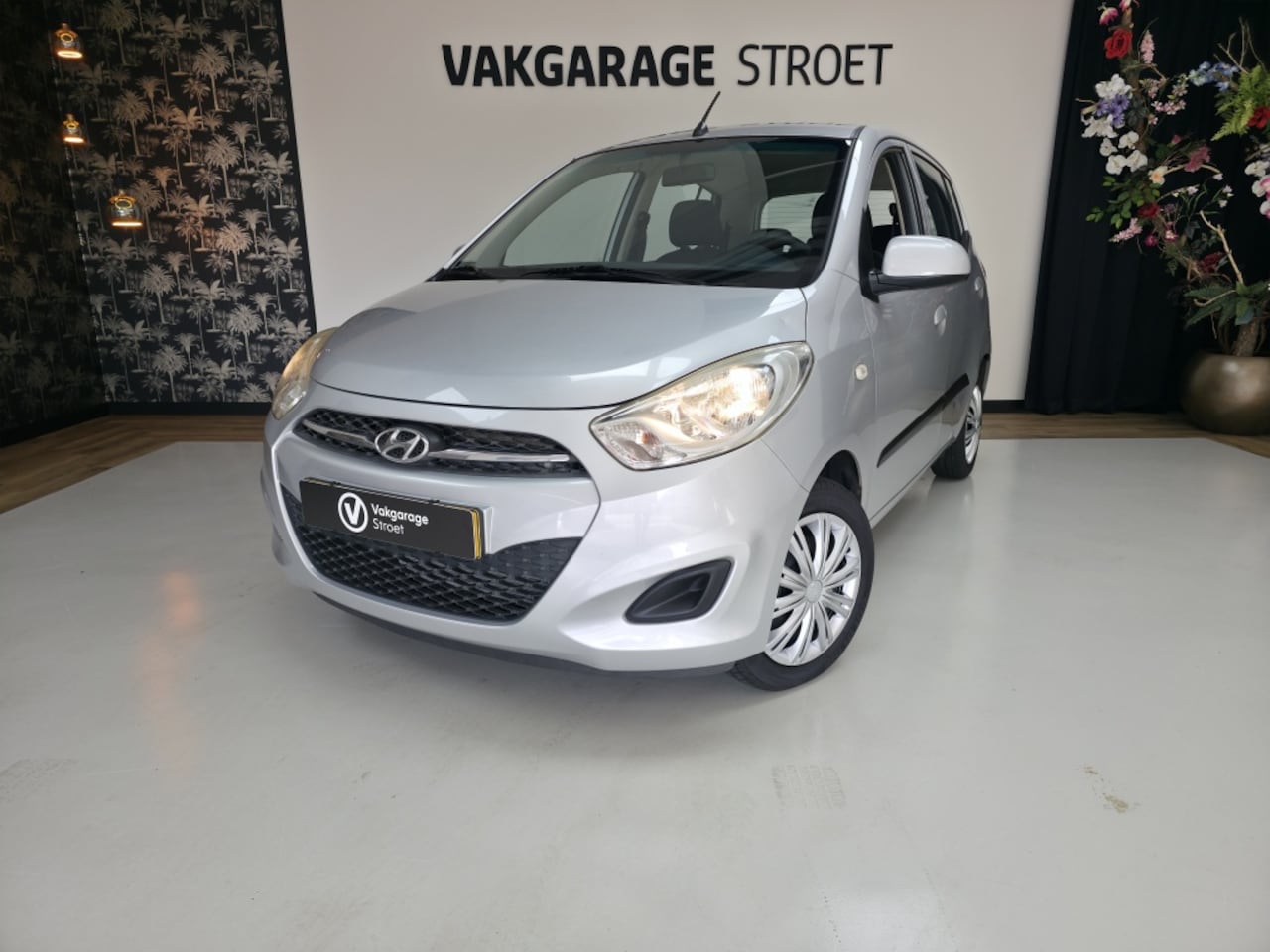 Hyundai i10 - 1.1 i-Drive Cool | koude airco | dealer oh. | oh.bje | 2 nw.bnd - AutoWereld.nl