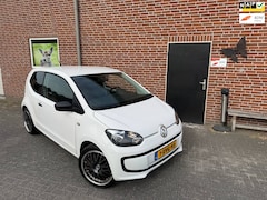Volkswagen Up! - 1.0 up BlueMotion Sport Zeer netjes
