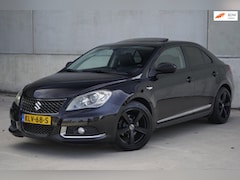 Suzuki Kizashi - 2.4 Sport 178pk 4x4, Automaat, Leder, Dakje