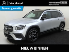 Mercedes-Benz GLB - 180 Business Solution AMG / Panoramadak/ Night/ Sfeerverlichting/ 19 inch