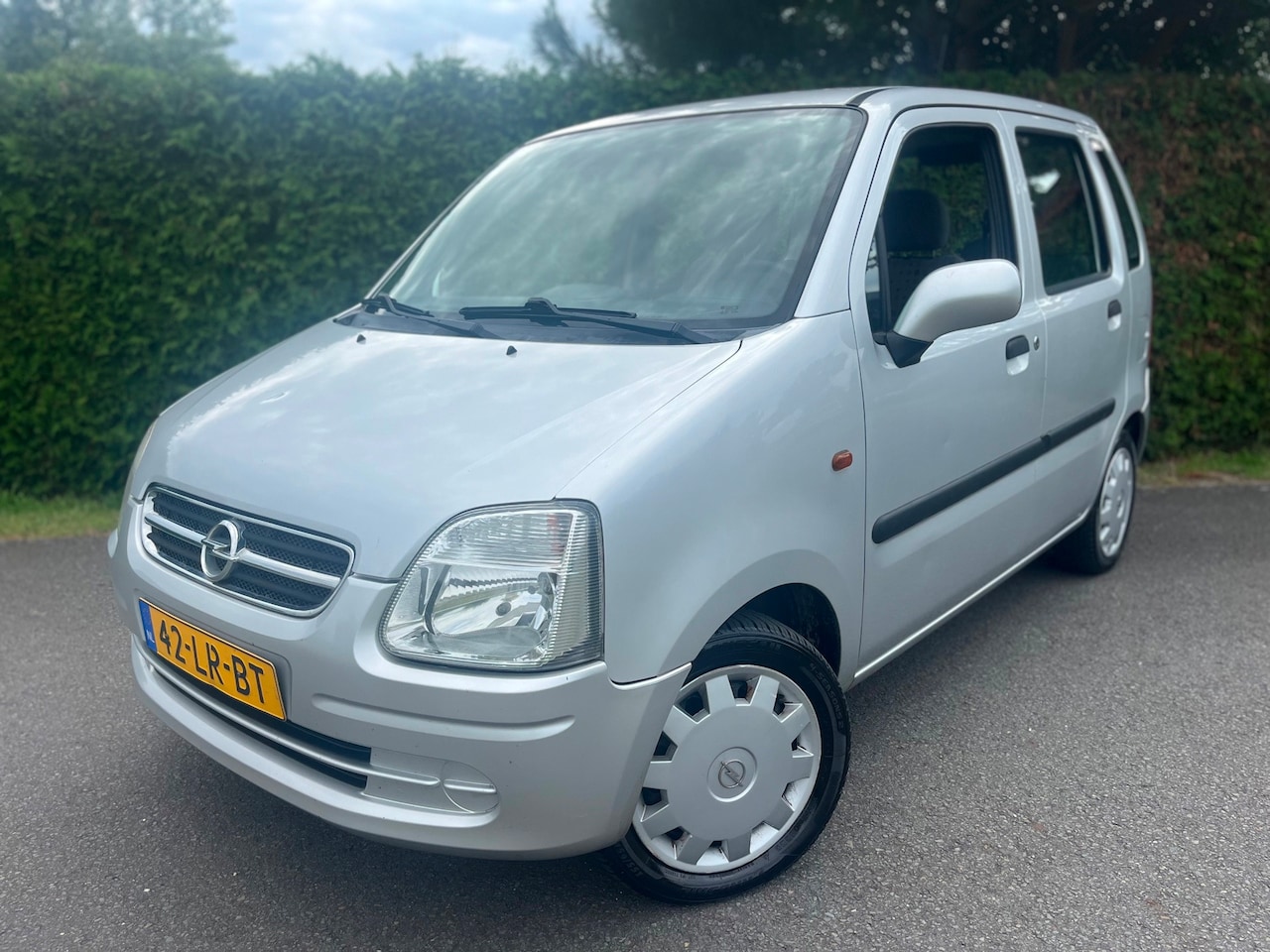 Opel Agila - 1.2-16V Comfort APK NAP KOOPJE !! - AutoWereld.nl