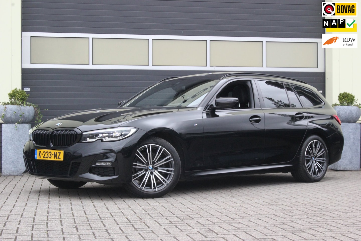 BMW 3-serie Touring - 318i High Executive M Sport| Trekhaak | - AutoWereld.nl