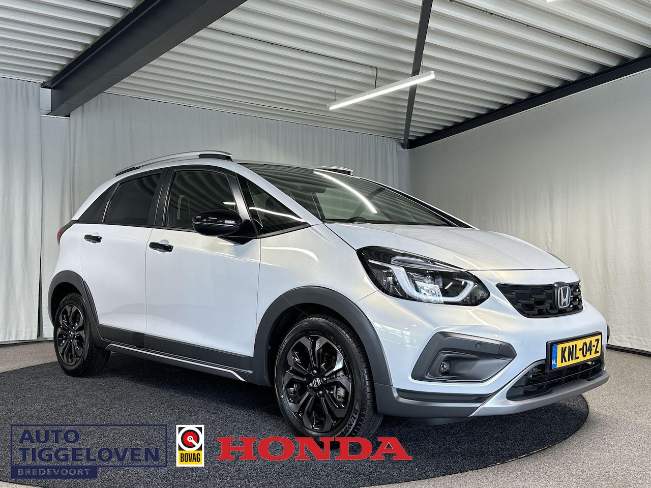 Honda Jazz - 1.5 e:HEV Advance Crosstar Automaat | Camera | LED - AutoWereld.nl