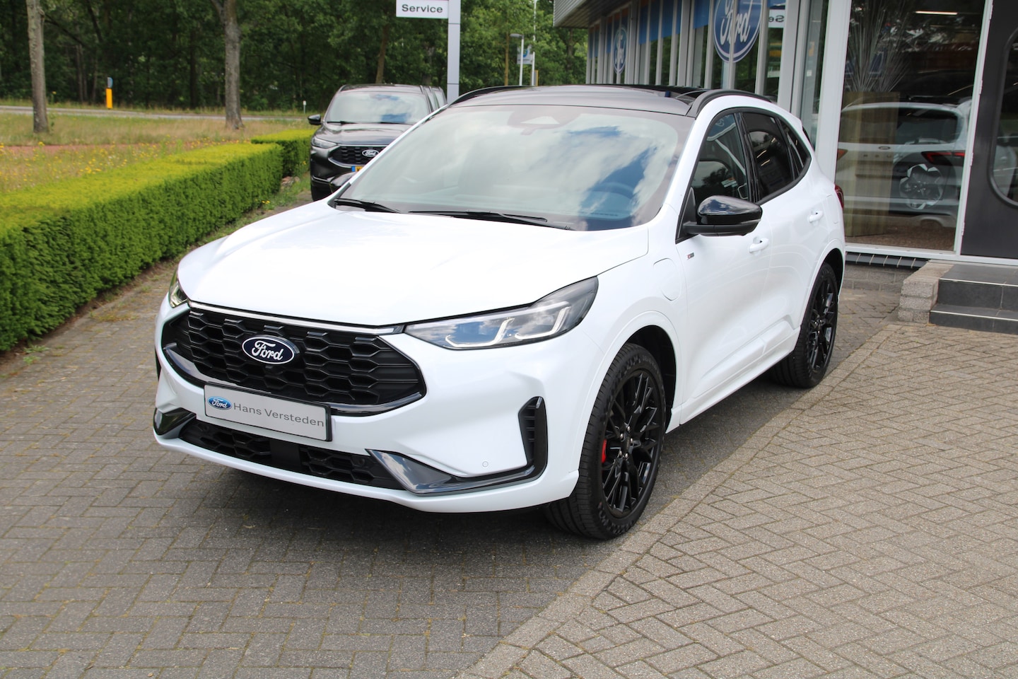 Ford Kuga - 2.5 PHEV ST-Line X TREKHAAK ELECTRISCH | PANORAMA-DAK| WINTER-PACK - AutoWereld.nl