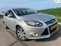 Ford Focus - 1.6 EcoBoost First Edition