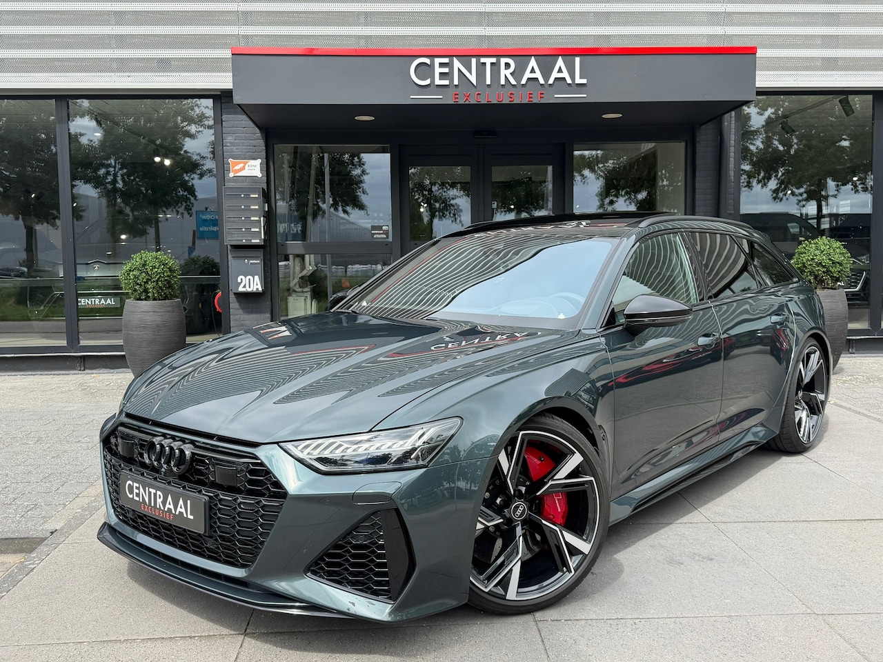 Audi A6 Avant - RS 6 TFSI quattro Dynamic Plus|Keramisch|Carplay|Pano|B&O|4WB - AutoWereld.nl