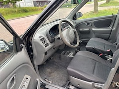 Suzuki Alto - 1.1 GLX Spirit