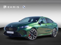 BMW 2-serie Gran Coupé - 220 | M Sportpakket Pro | Panoramadak | Harman Kardon | Stuurwielrand verwarmd | Trekhaak