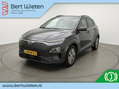 Hyundai Kona Electric - EV Fashion 64 kWh | Geen import | Trekhaak | SOH 100%