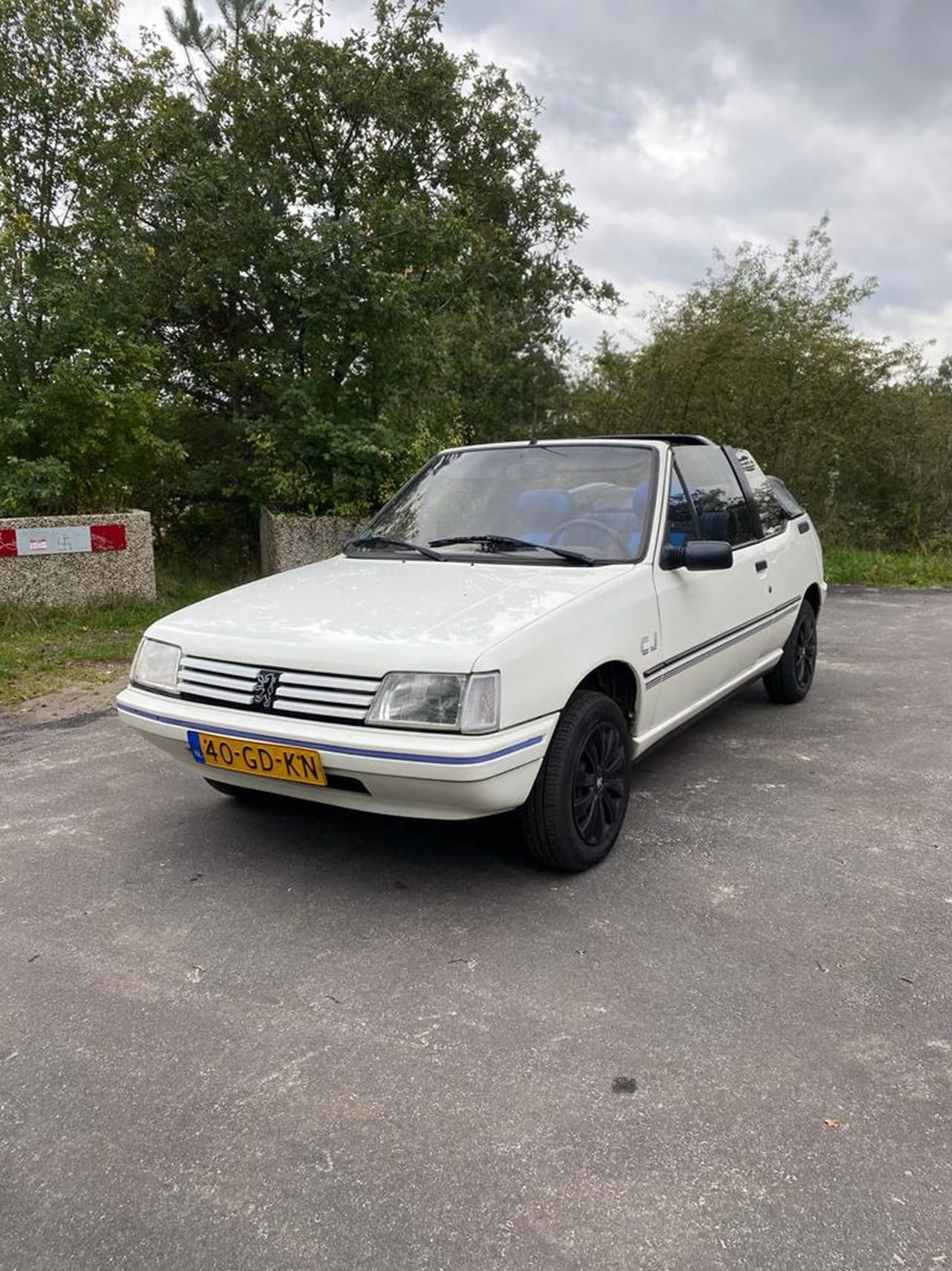 Peugeot 205 - 1.1i CJ - AutoWereld.nl