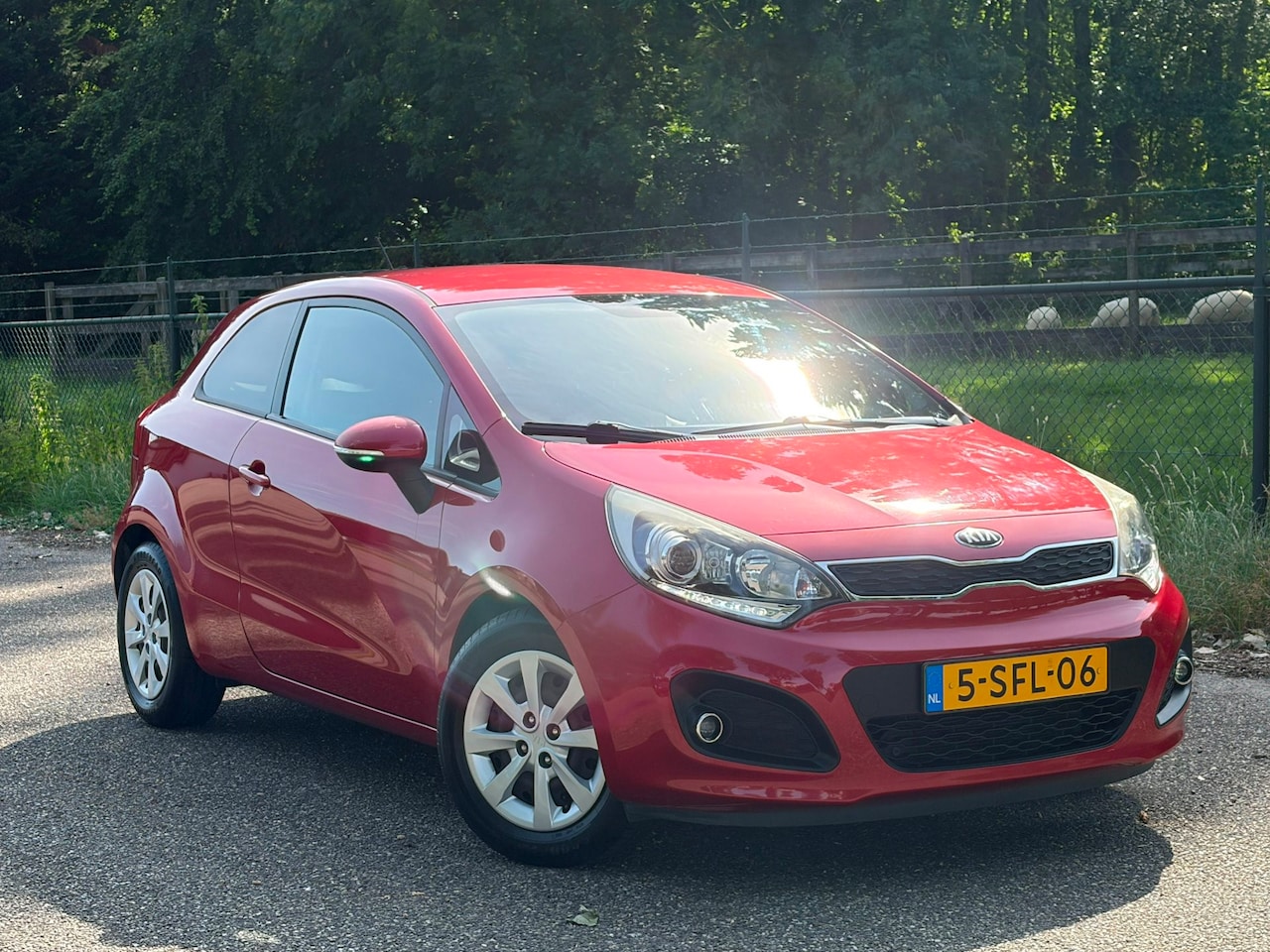 Kia Rio - 1.2 CVVT Plus Pack /NAP/Navi/ - AutoWereld.nl