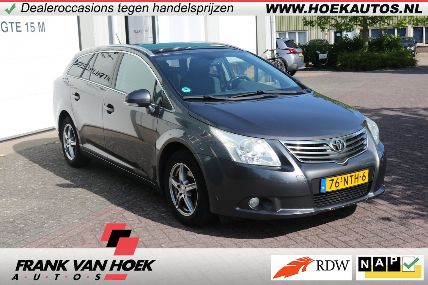 Toyota Avensis Wagon - 1.8 VVTi Business Toyota dealer onderhouden - AutoWereld.nl