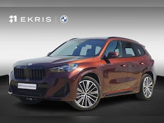 BMW X1 - sDrive20i | M Sportpakket Pro | Panoramadak | Head-Up Display | Driving Assistant Plus | E