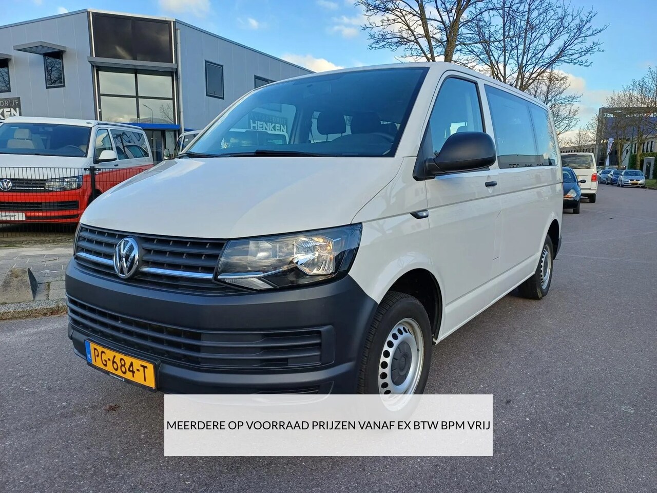 Volkswagen Transporter - 2.0 TDI L1H1 9PERSONEN/PRIJS EX BTW BPM VRIJ / MEERDERE OP VOORRAAD - AutoWereld.nl