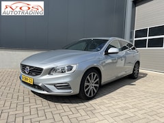 Volvo V60 - 2.4 D6 AWD Pl.in hybride R-Design