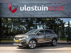 Peugeot 3008 - 1.2 PureTech Allure Avantage , Trekhaak,