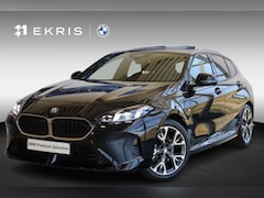 BMW 1-serie - 120 | M Sport | Glazen Panoramadak | Harman Kardon | Stoelverwarming | Camera | Parkeersen