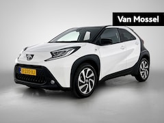 Kia XCeed - 1.5 T-GDI MHEV Black Edition | Schuif/Kantel Pano | Trekhaak afneembaar | Winterwielenset