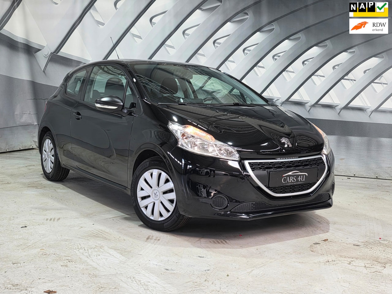 Peugeot 208 - 1.0 VTi Access airco - AutoWereld.nl