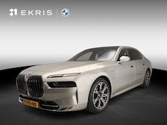 BMW 7-serie - 750e xDrive | LED | Leder | HUD | Achterasbesturing | Rear seat entertainment | Panoramada
