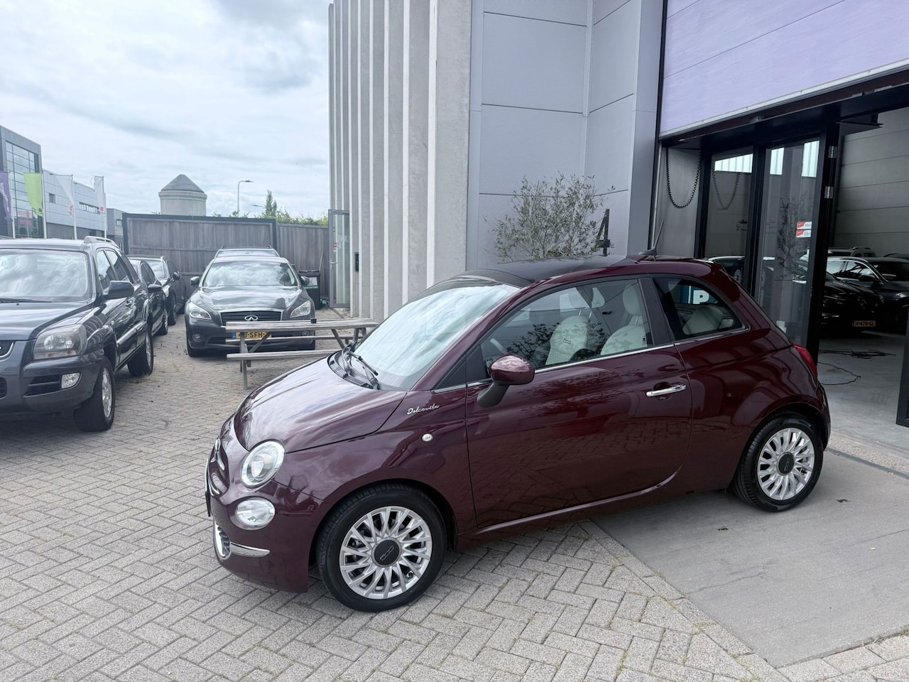 Fiat 500 - 1.0 Hybrid DolceVita! AIRCO! CRUISE! PANO! INRUIL MOGELIJK! - AutoWereld.nl