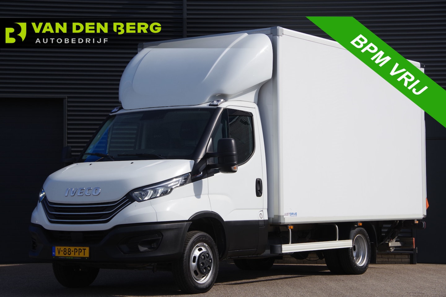Iveco Daily - 35C18 3.0 180PK AUT. N1! DUBBELLUCHT BAKWAGEN, LAADKLEP, ZIJDEUR, 3-ZITS, CLIMA, CRUISE, L - AutoWereld.nl