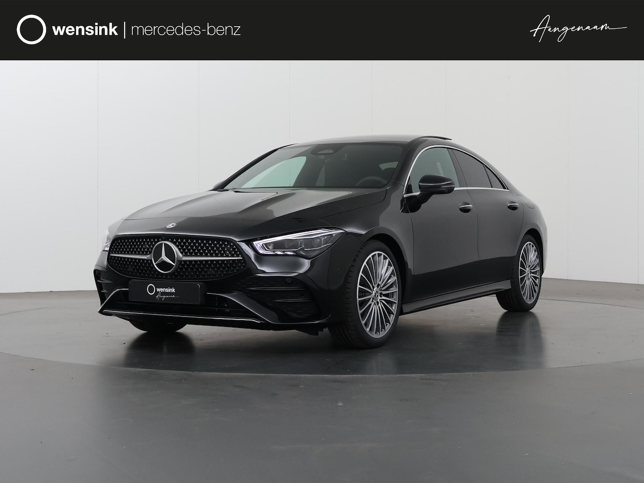 Mercedes-Benz CLA-Klasse - 180 Business Solution AMG | Panoramadak | Burmester | Rijassistentie Pakket | Sfeerverlich - AutoWereld.nl