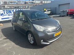 Toyota Verso S - 1.3 VVT-i Dynamic
