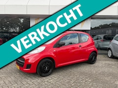 Peugeot 107 - 1.0-12V Petit Filou