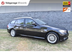 BMW 3-serie Touring - 318i High Executive Automaat Pano