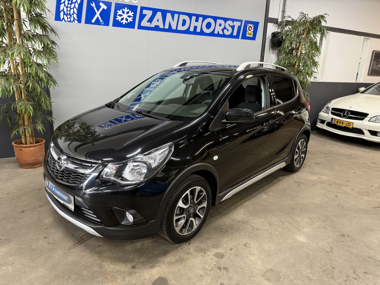 Opel Karl - 1.0 Rocks Online Edition// Airco // LM velgen // Cruise - AutoWereld.nl